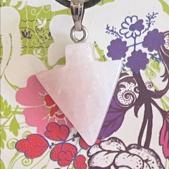 Diva Healing Crystal Box w/Necklace - Picture 8 of 8